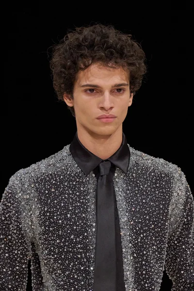 Look 128